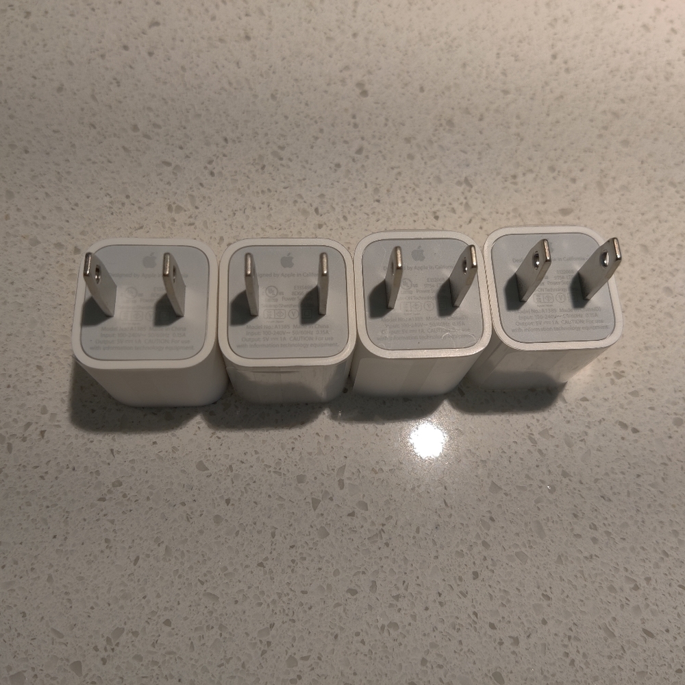 Apple 5W USB Power Adapter